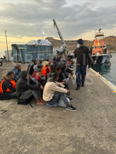 Διάσωση, Μετανάστες