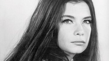 Καρέζη Τζένη