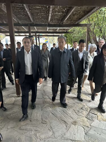 Μάξιμος Σενετάκης, Ζάο Λέτζι