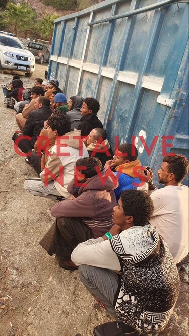 Μετανάστες, Καλοί Λιμένες