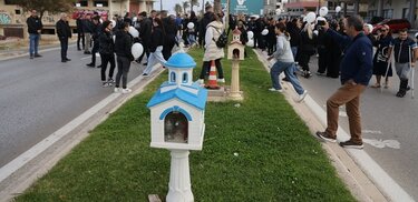 Παραλιακή, Μνημόσυνο, Γιώργος Παρασύρης