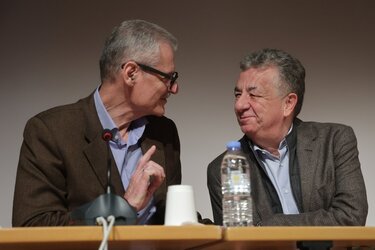 Σύσκεψη, Τουρνάς, Ηράκλειο