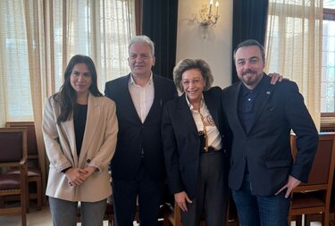 Βουλετές, Σύσκεψη, Καλοκαιρινός