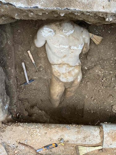 Άγαλμα, Ηρώδειο