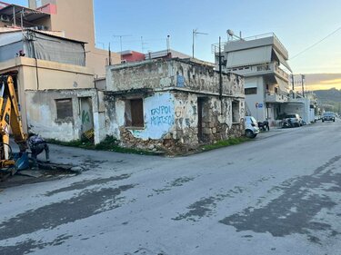 κατεδαφιση 