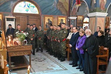 θεια λειτουργια