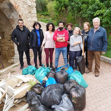 Μνημειο καθαρισμός