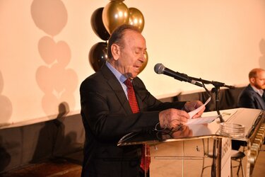 Κολλέγιο Κρήτης, MBS