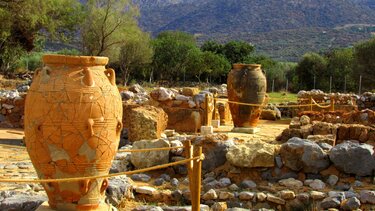 Ορειβατικός Σύλλογος Αγίου Νικολάου, Μάλια