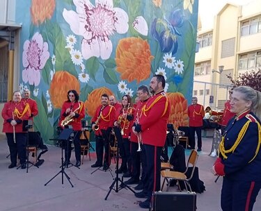 Φιλαρμονική, Σχολείο 