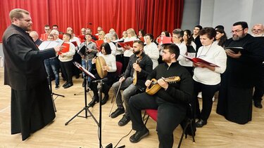 Σεισμόπληκτοι, πρωτοχρονιάτικη πίτα