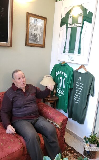 Γιώργος Βλάχος