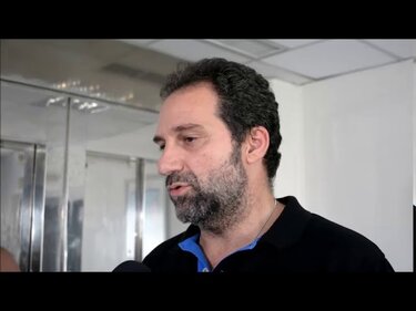 Χηνόπουλος Πάρης