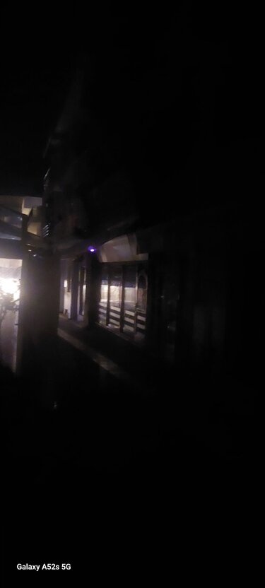 Χάνδακος, Κολώνες φωτισμού