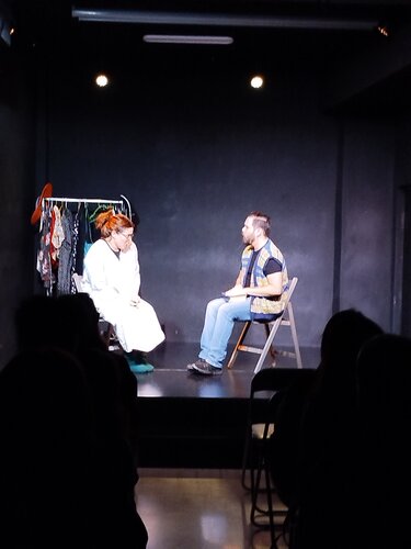 ΗΙΤ, Αυτοσχεδιαστικό θέατρο