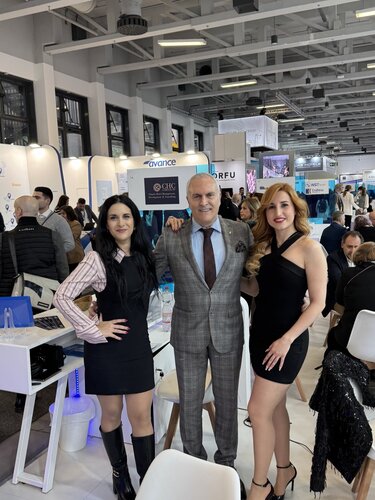 CHC Group, Έκθση Βερολίνου