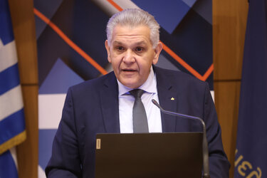 Καρκανάκης