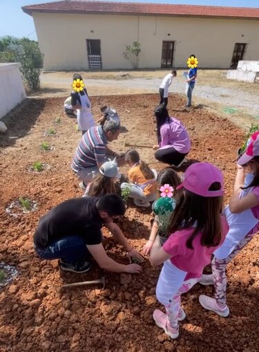 Βότανα, Εκπαιδευτική δράση