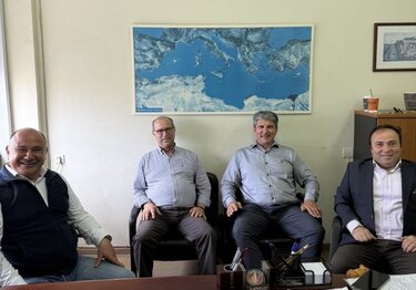 Διευθυντές ξενοδοχείων, Ολομέλειες