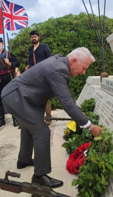 Μάχη Κρήτης, Ευάγγελος Αποστολάκης