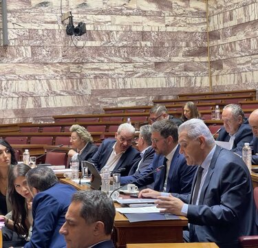 Καρκανάκης