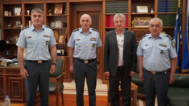 Πούπουζας, Κρήτη