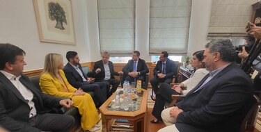 Τζιτζικώστας, Αρναουτάκης 