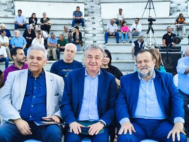 Αρναουτάκης