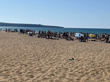 Απόβαση παραθεριστών