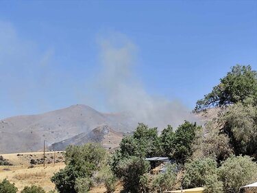 φωτιά Λέντας