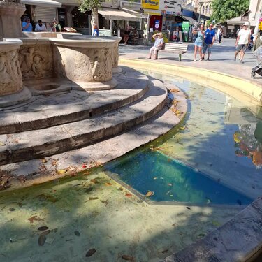 Σκουπίδια, Κρήνη Μοροζίνι