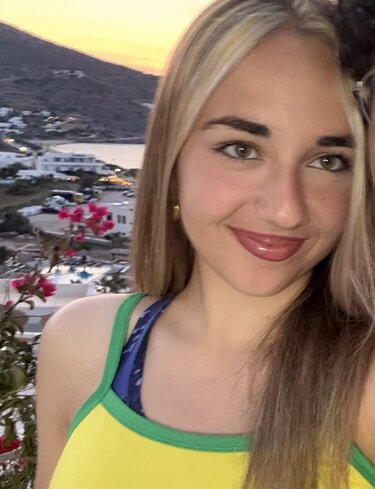 Μαίρη Βυνιχάκη