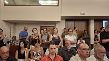 Αρχαιολόγοι, Παπούρα, Περιφερειακό συμβούλιο