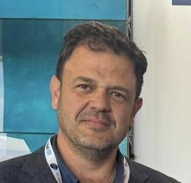 Στράτος Μαγκουσάκης