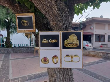 Έκθεση κοσμημάτων Δήμος Μινώα