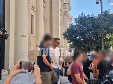 φωτιά-πάτρα