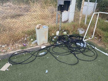 Καταγγελία για την απαράδεκτη και επικίνδυνη κατάσταση του Δημοτικού Γηπέδου Άνω Χερσονήσου