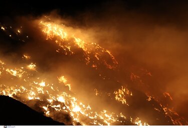 Φωτιά σε χώρο ταφής απορριμμάτων 