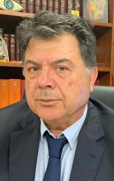 Διονύσης Βέρρας, Δικηγόρος