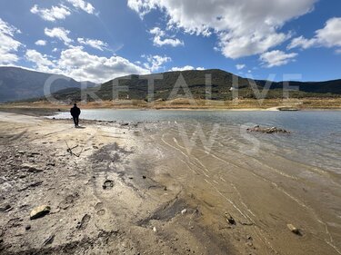 Αδειος Αποσελέμης -Φανερώθηκε το Σφεντύλι