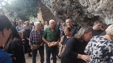 Μόδι Πλατανιά, Πεζοπορία