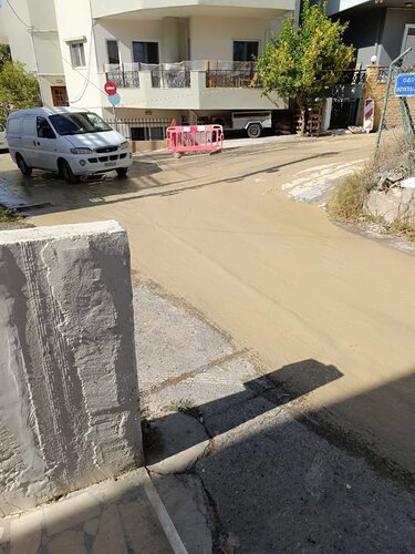 οπτικές-ινες-σωλήνας-λασπες