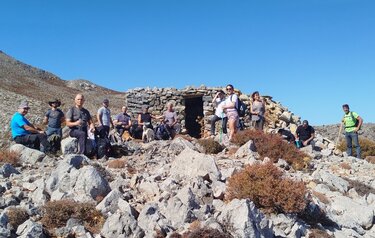 Περπάτησαν τις υπώρειες της Δίκτης και στη σκιά των γιγάντων της Δίκτης 