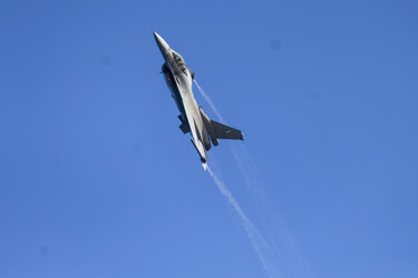 Επίδειξη F16 Καράβολας