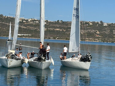 ιστιοπλοΐα j24