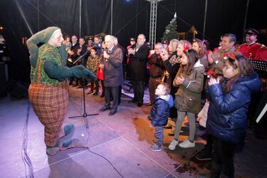 Λαμπρινός φωταγώγηση