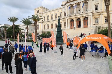 Το τρόπαιο του Κυπέλλου Ελλάδας Betsson ταξίδεψε στη Σύρο