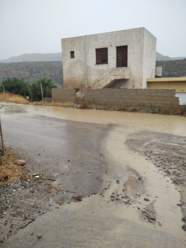 kakokairia makry gialos5