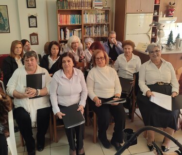 Σε "ζεστό" κλίμα η χριστουγεννιάτικη εκδήλωση στο ΚΕ.ΚΟΙ.Φ.-Α.Π.Η. Κατσαμπά