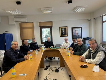 Ο Δήμος Βιάννου παρέδωσε ένα νέο περιπολικό στο Αστυνομικό Τμήμα Βιάννου για την ενίσχυση της αστυνόμευσης